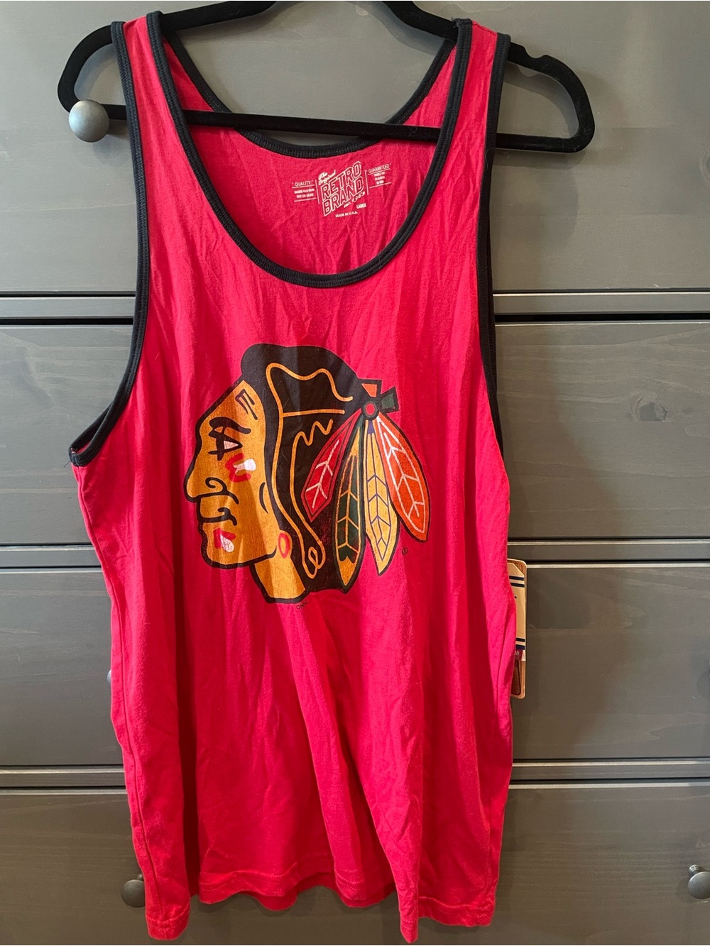 NWT Men’s L Chicago Blackhawks Red Tank Top with Logo